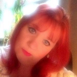 Meet your Posher, Vicki